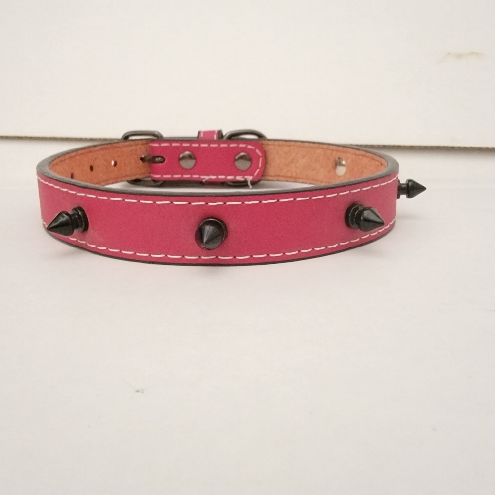 Studded Dog collar pink Studded faux leather